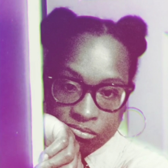 Meet your Posher, S - Picture 2 of 2